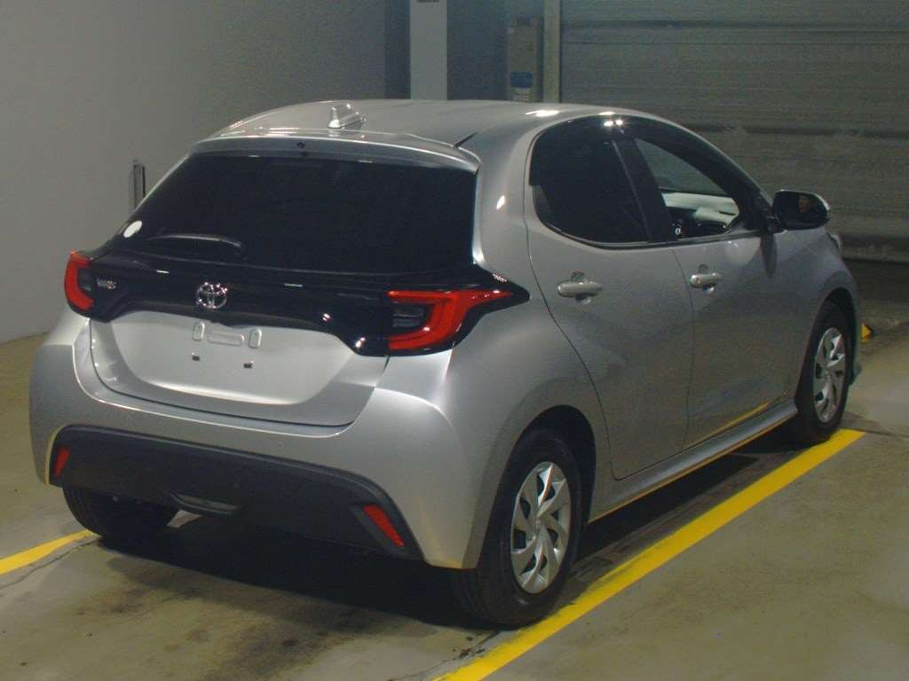 2022 Toyota YARIS MXPA10[1]