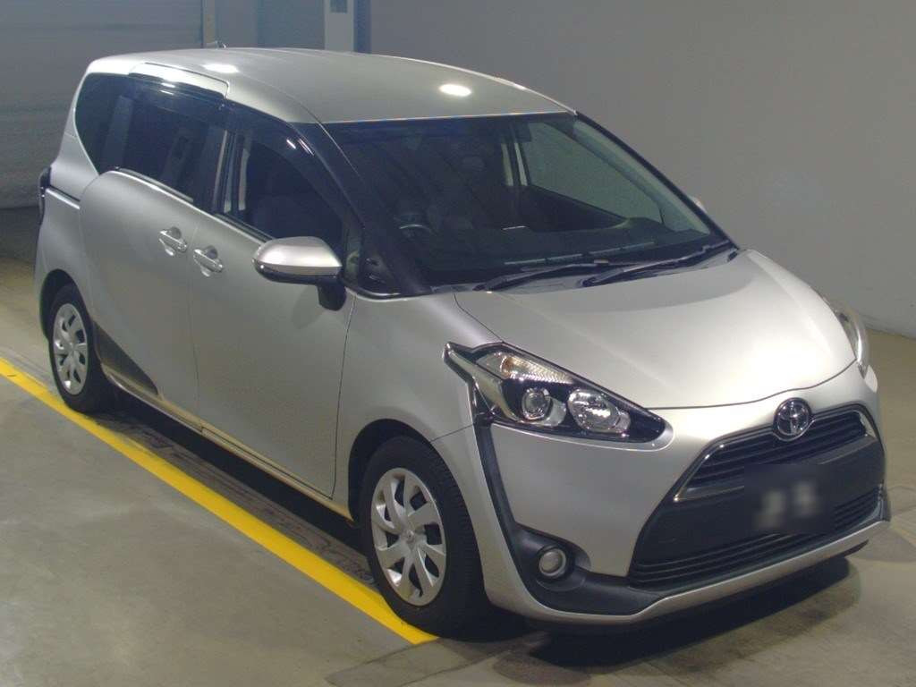 2016 Toyota Sienta NSP170G[2]