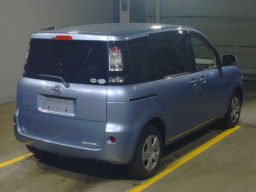 2011 Toyota Sienta