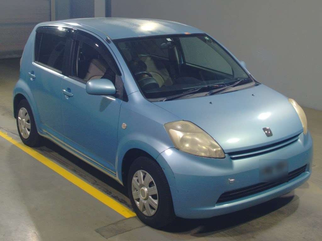 2006 Toyota Passo QNC10[2]