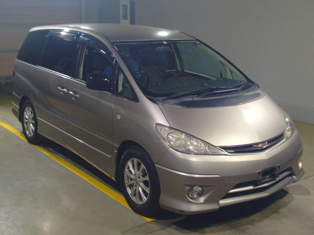 2004 Toyota Estima ACR30W[2]