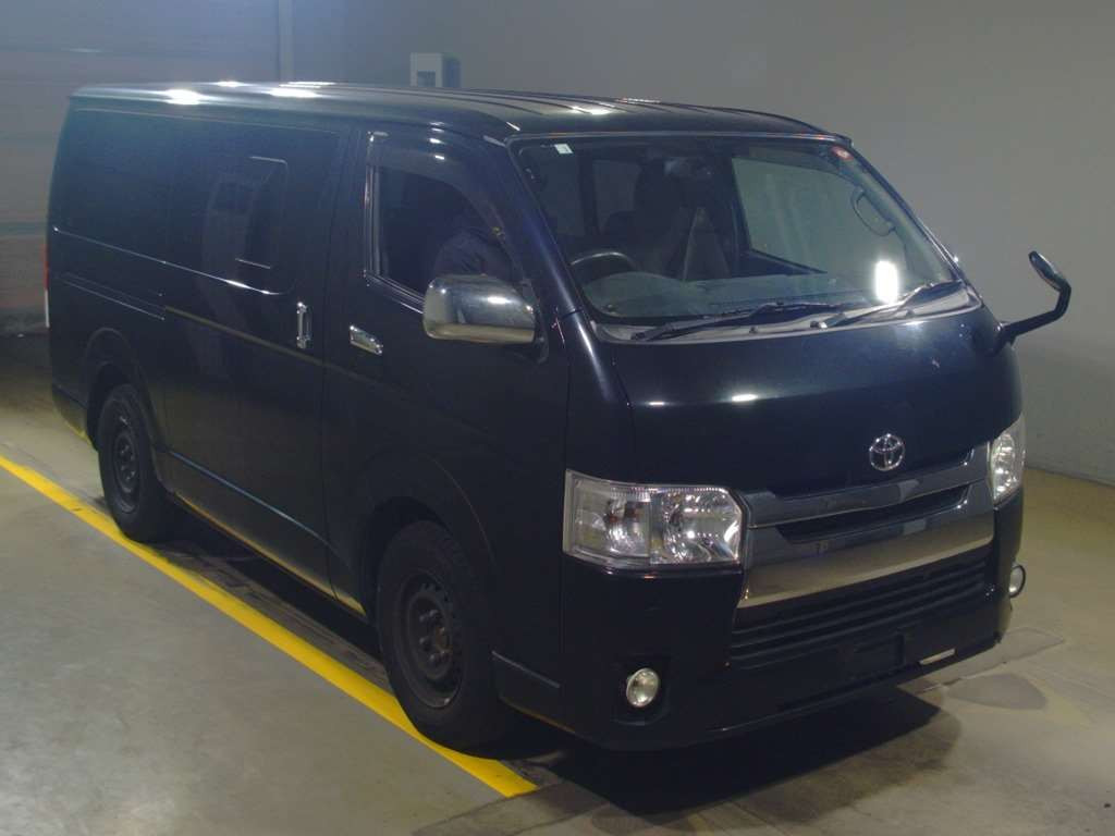 2014 Toyota Regiusace Van KDH201V[2]