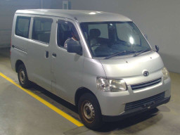 2010 Toyota Liteace Van