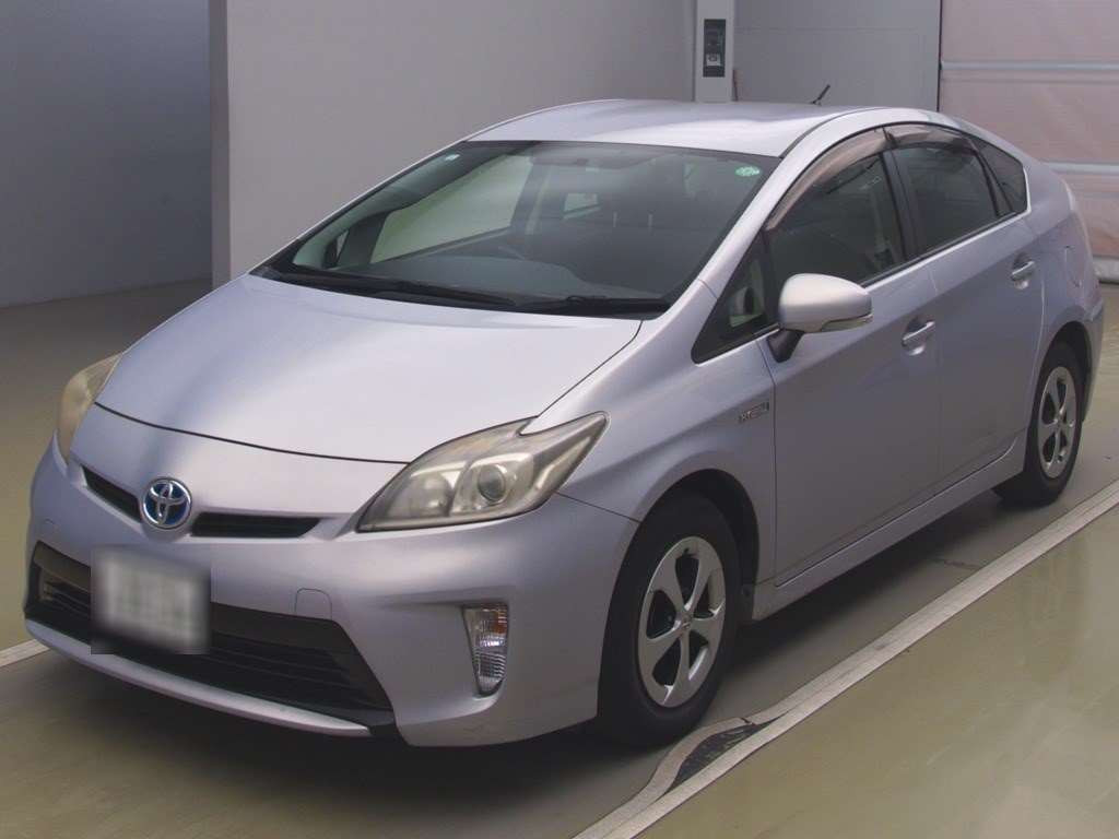 2013 Toyota Prius ZVW30[0]