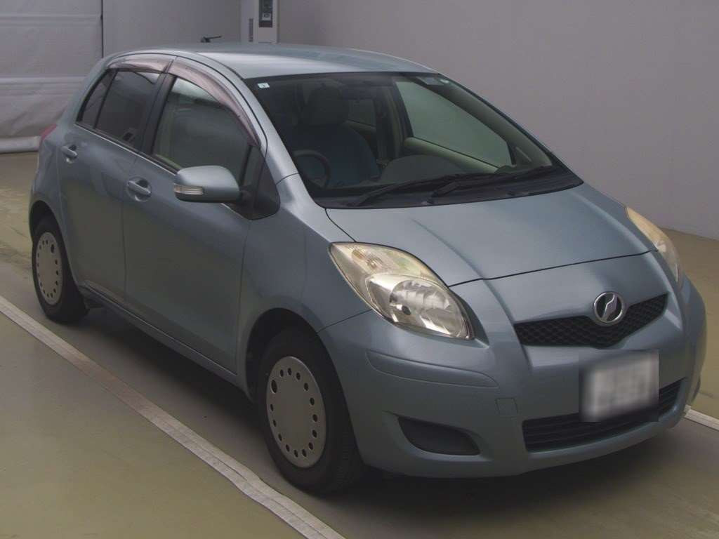 2009 Toyota Vitz KSP90[2]