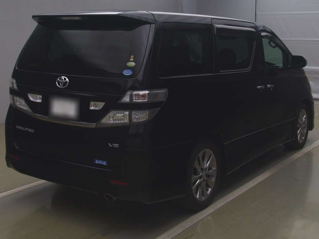 2011 Toyota Vellfire GGH20W[1]