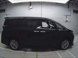 2024 Toyota Alphard Hybrid