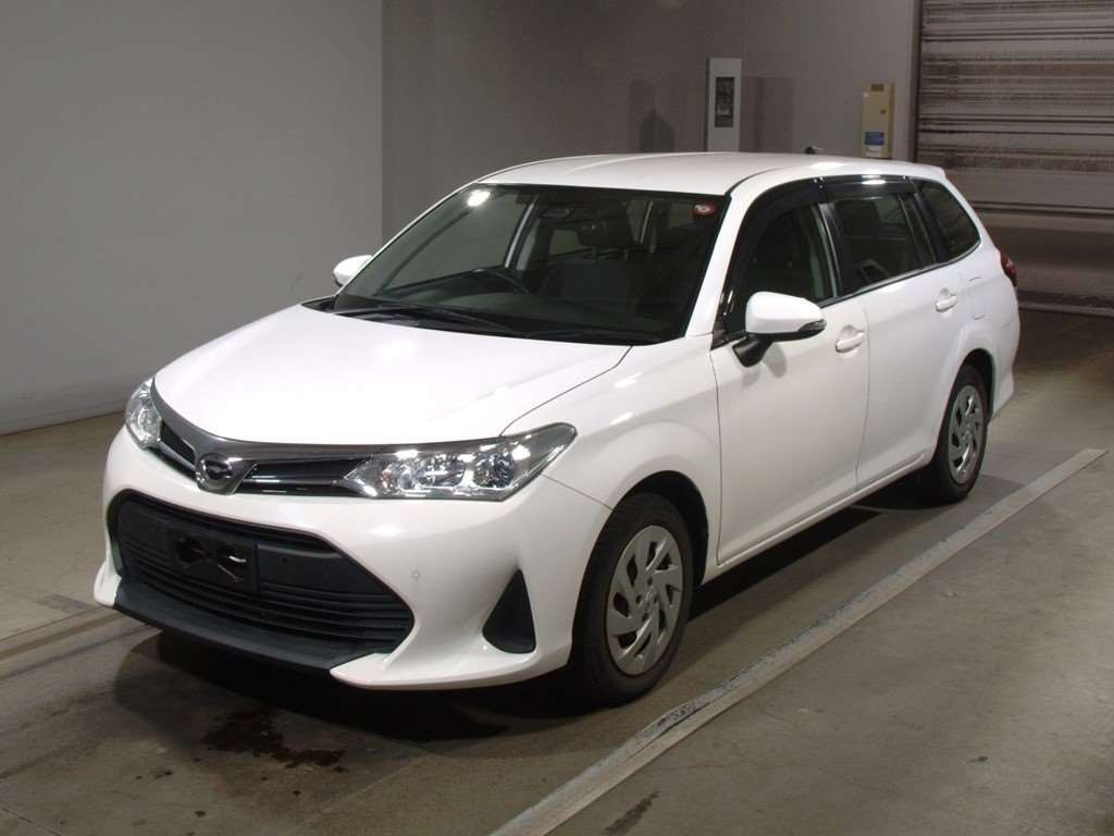 2018 Toyota Corolla Fielder NRE161G[0]