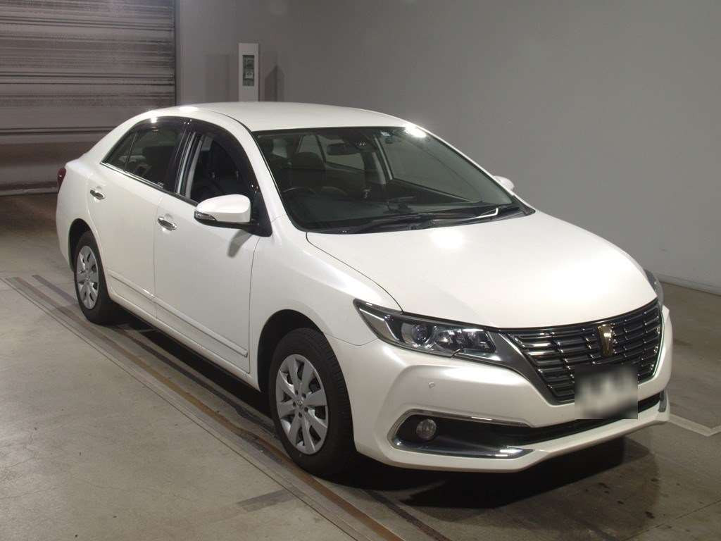 2019 Toyota Premio ZRT260[2]