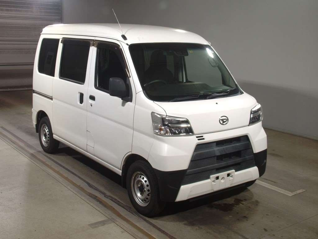 2020 Daihatsu Hijet Cargo S331V[2]