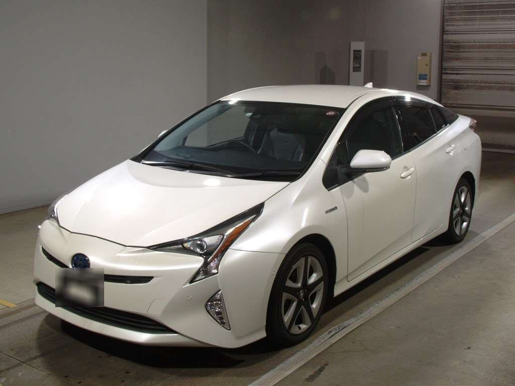 2016 Toyota Prius ZVW51[0]