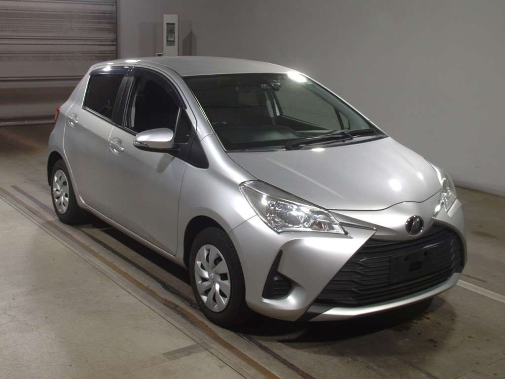 2019 Toyota Vitz KSP130[2]