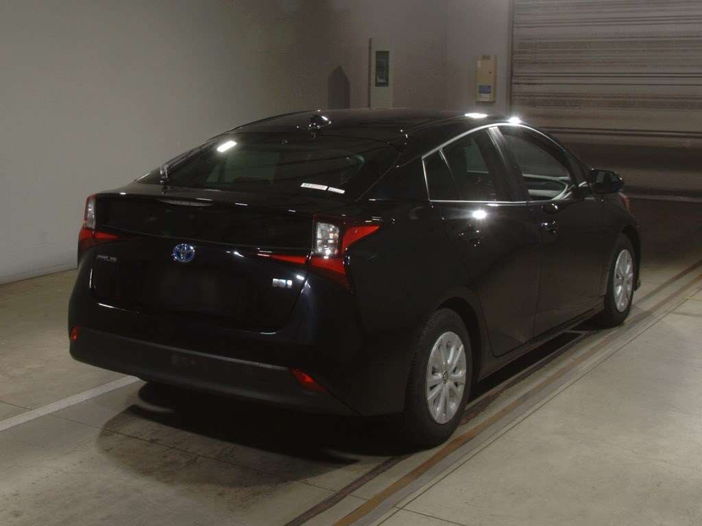 2021 Toyota Prius ZVW51[1]