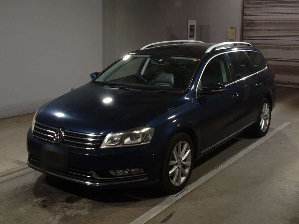 2013 Volkswagen Passat Variant 3CCAX[0]