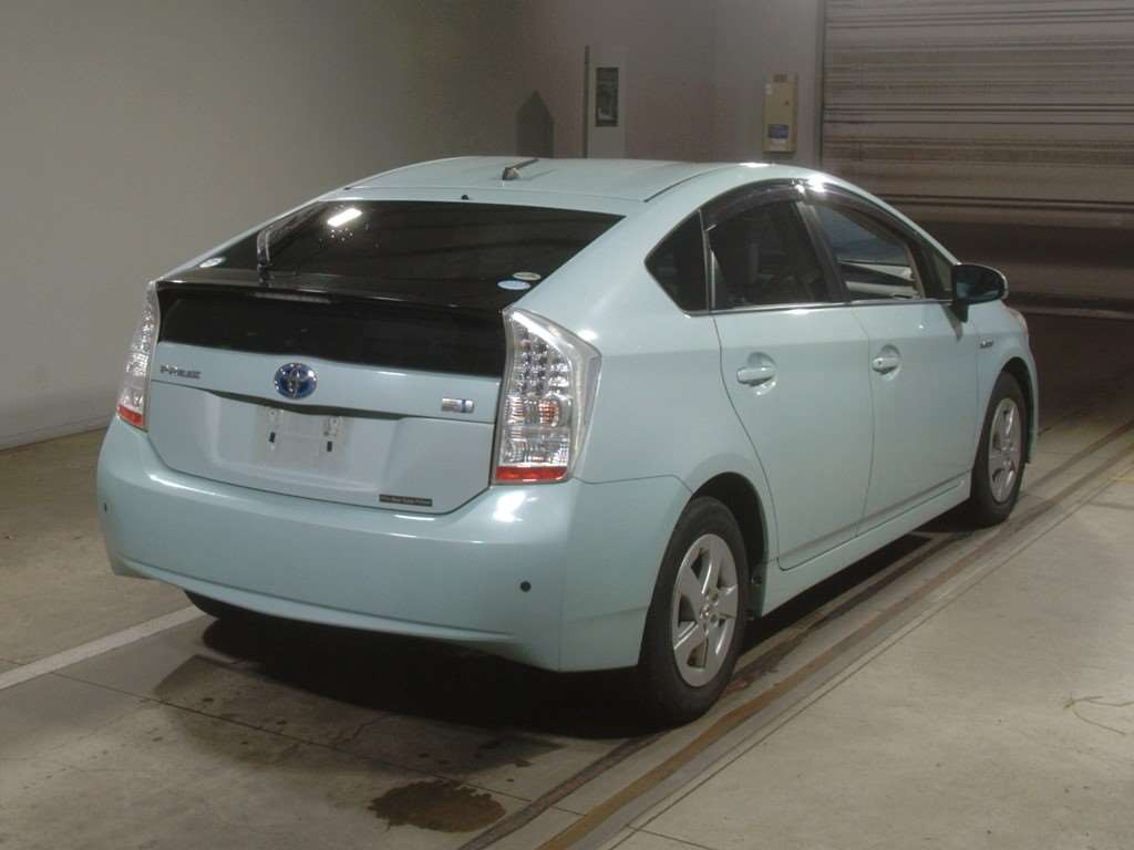 2009 Toyota Prius ZVW30[1]