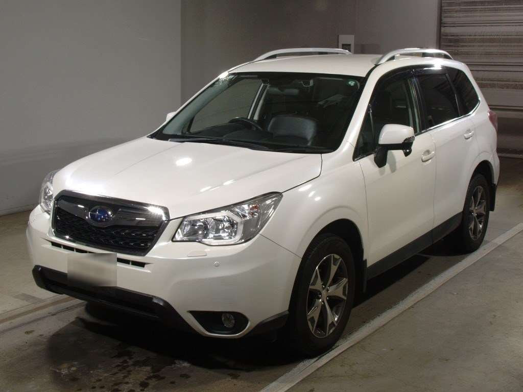 2015 Subaru Forester SJ5[0]