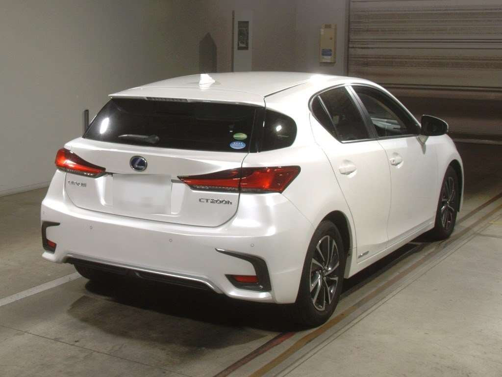 2018 Lexus CT ZWA10[1]