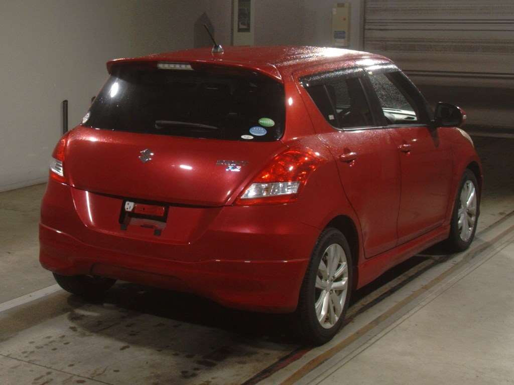 2016 Suzuki Swift ZC72S[1]