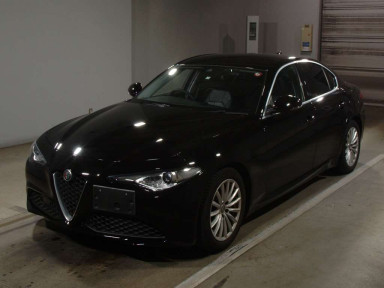 2017 Alfa Romeo Julia