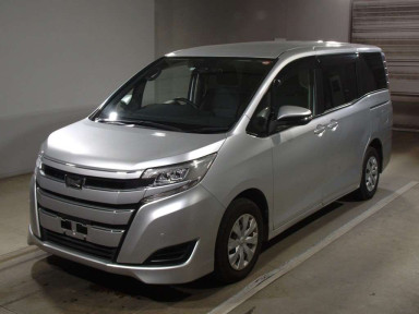 2019 Toyota Noah