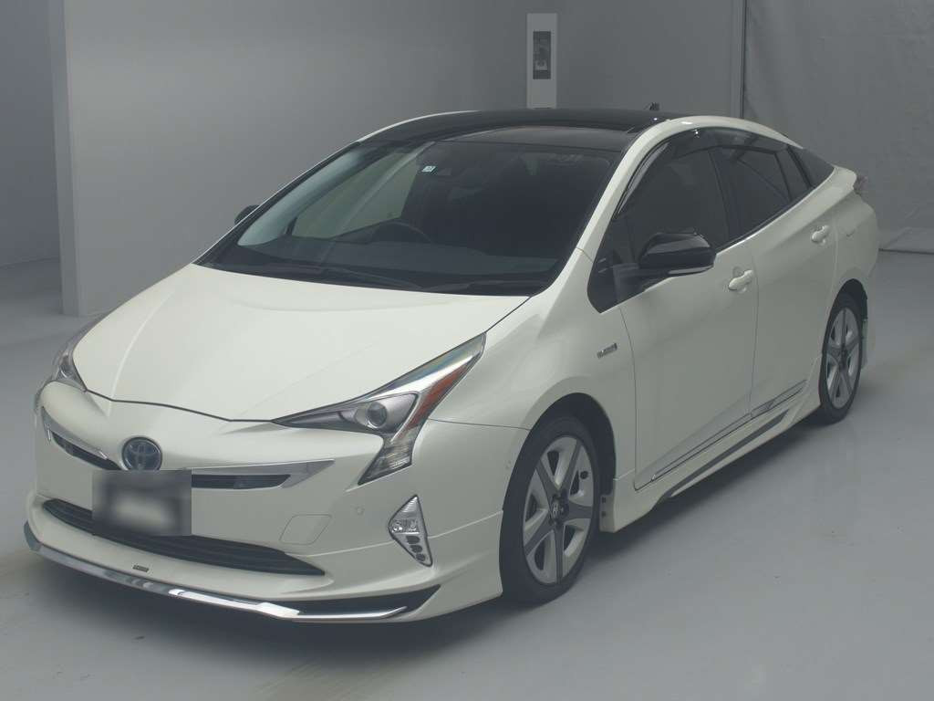 2015 Toyota Vitz NSP135[0]