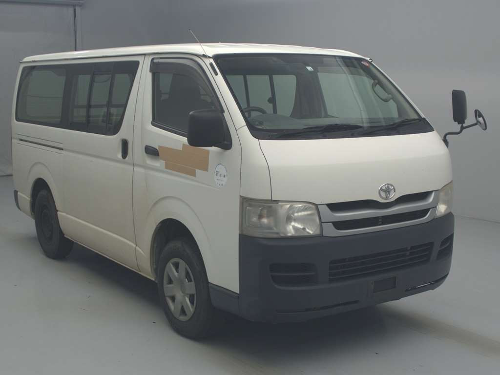 2009 Toyota Hiace Van KDH206V[2]