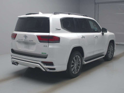 2023 Toyota Land Cruiser