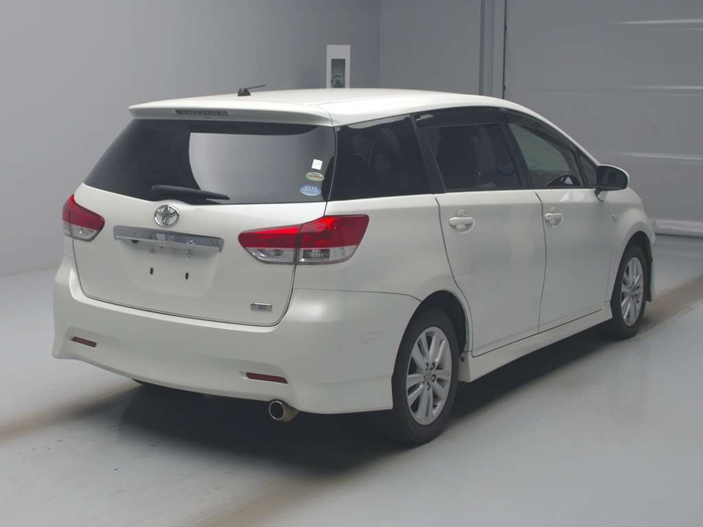 2011 Toyota Wish ZGE20W[1]