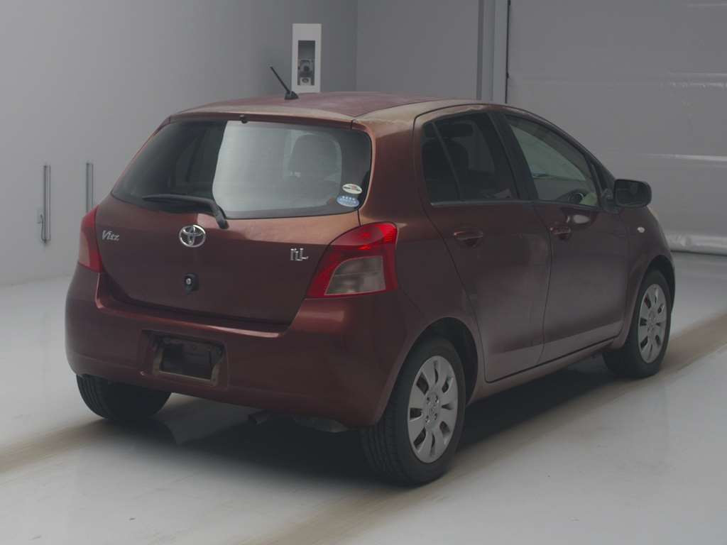 2007 Toyota Vitz SCP90[1]