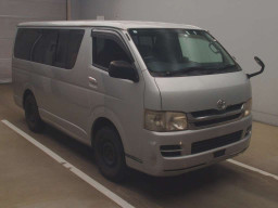 2010 Toyota Regiusace Van