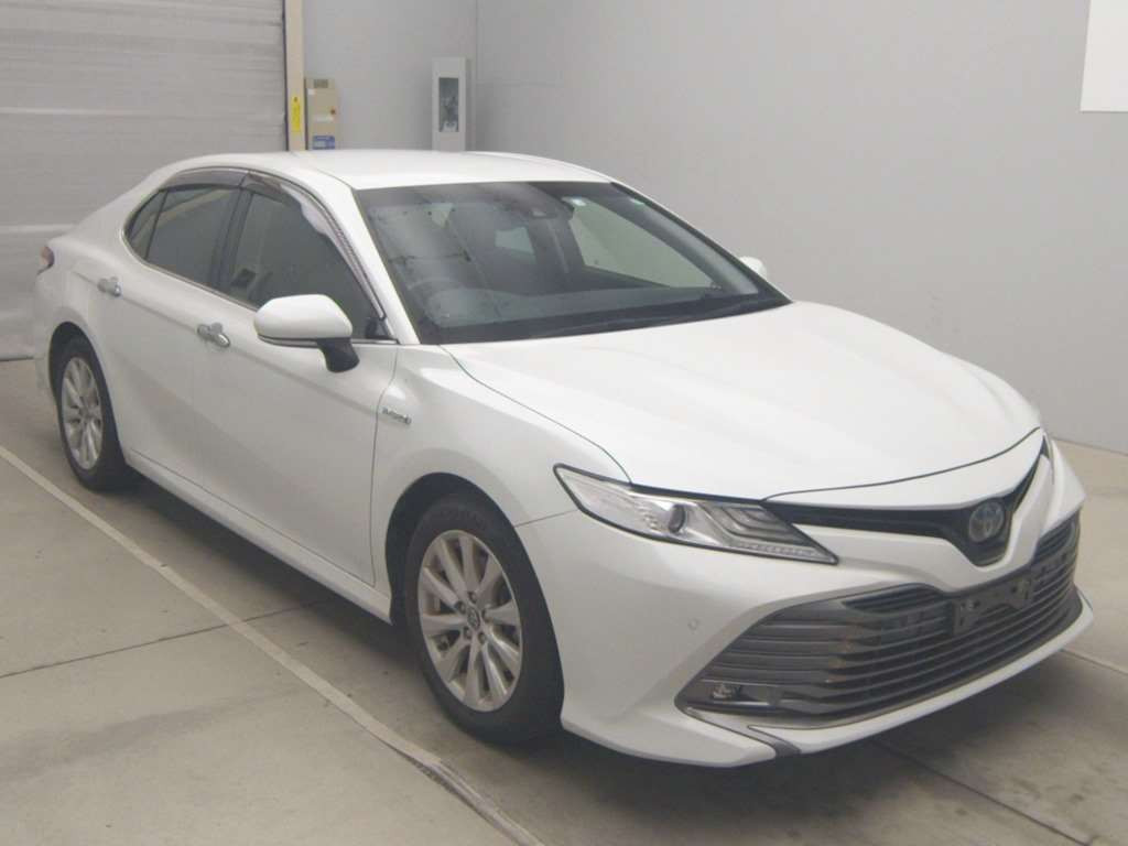 2018 Toyota Camry AXVH70[2]