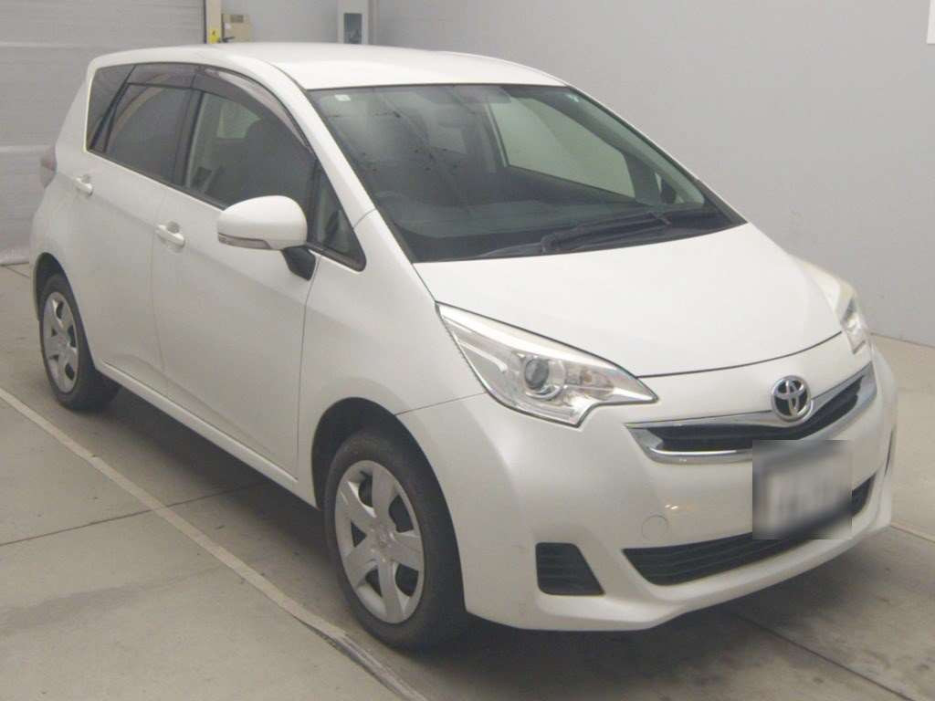 2016 Toyota Ractis NCP125[2]