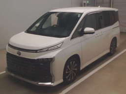 2023 Toyota Voxy