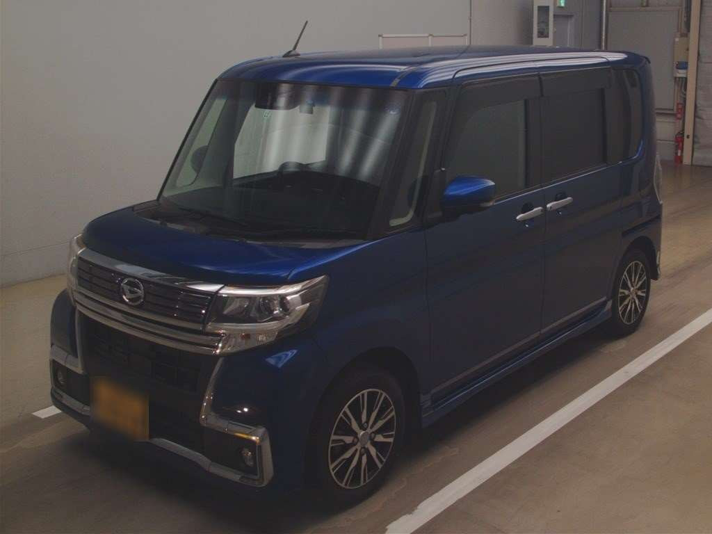 2018 Daihatsu Tanto Custom LA600S[0]