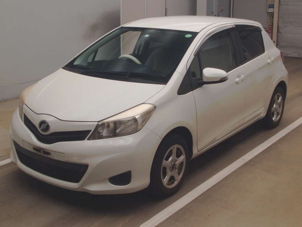 2012 Toyota Vitz NSP130[0]