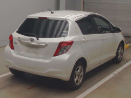 2012 Toyota Vitz