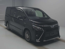 2017 Toyota Voxy