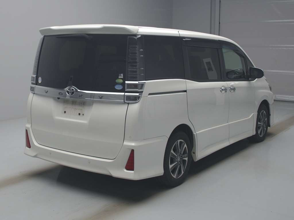 2020 Toyota Voxy ZRR80W[1]