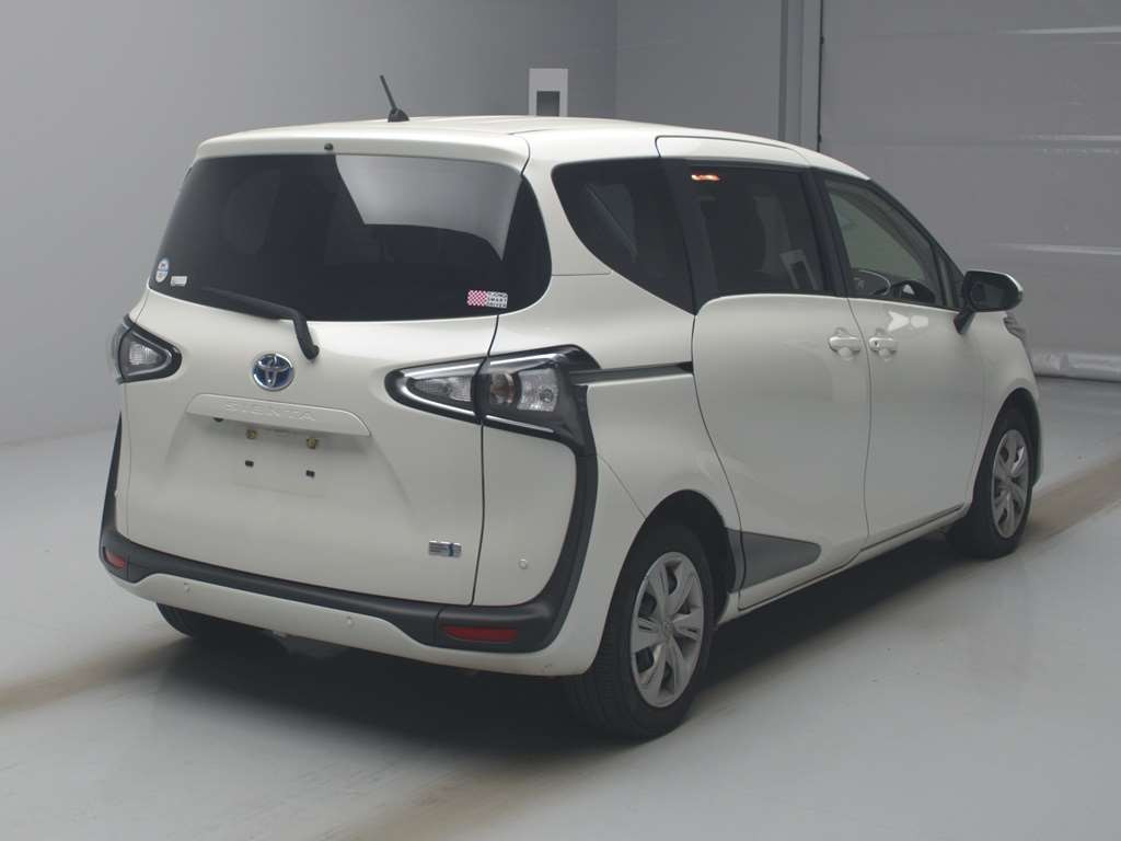 2021 Toyota Sienta NHP170G[1]