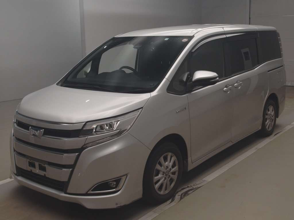 2017 Toyota Noah ZWR80G[0]