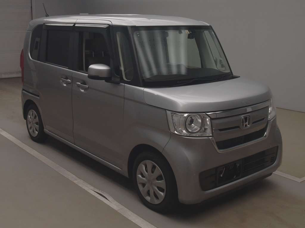 2018 Honda N-BOX JF3[2]