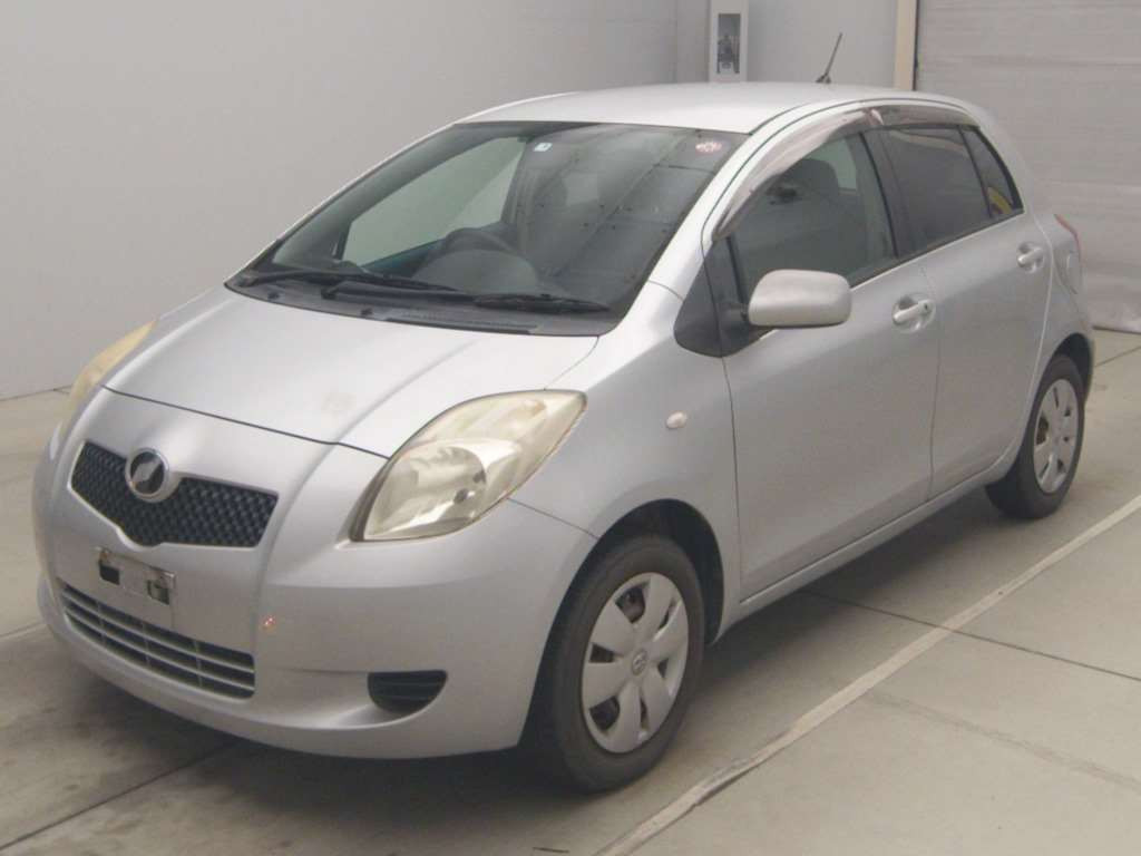 2005 Toyota Vitz SCP90[0]