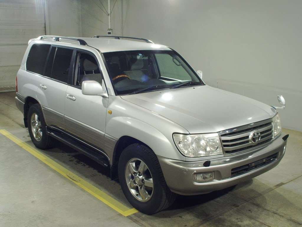 2006 Toyota Land Cruiser 100 UZJ100W[2]