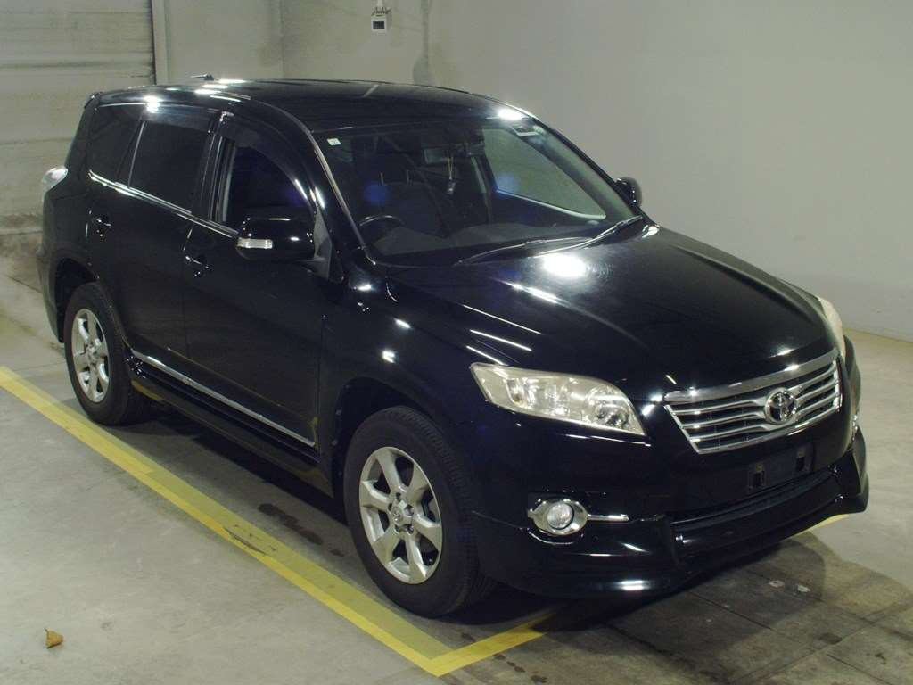 2011 Toyota Vanguard ACA33W[2]