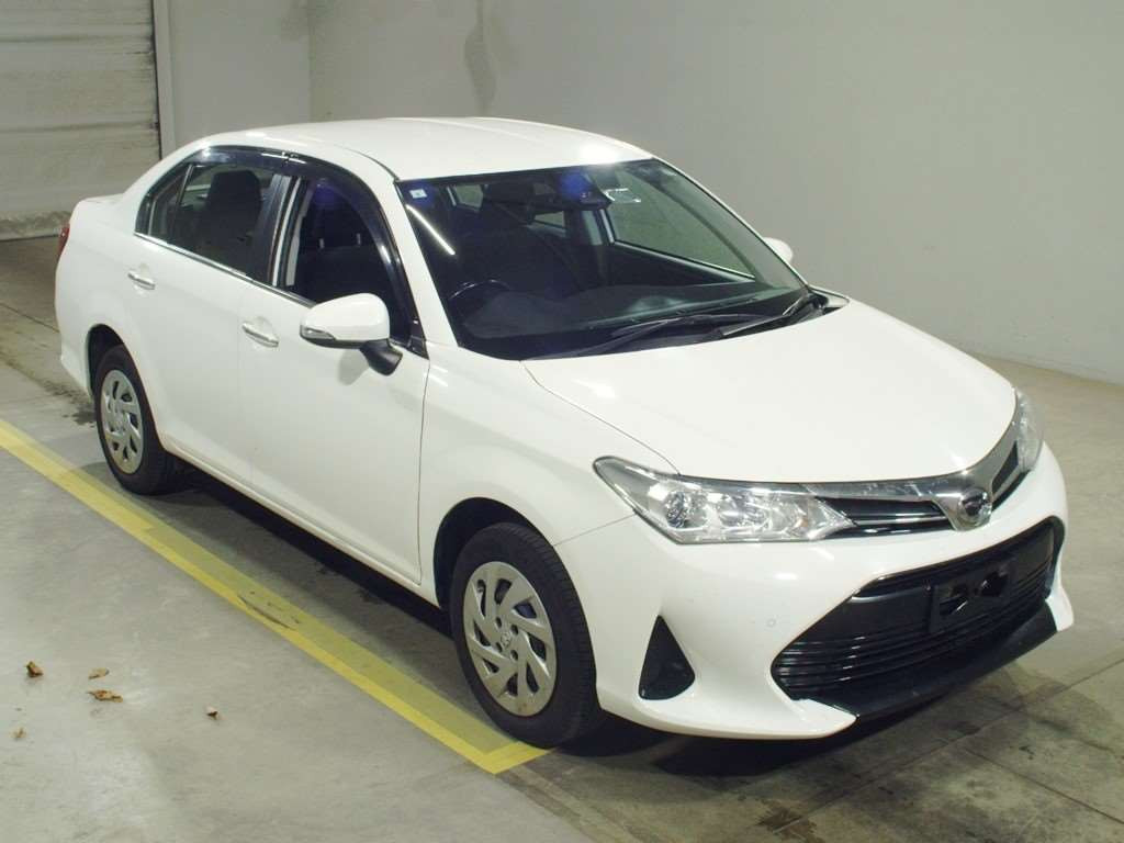 2019 Toyota Corolla Axio NZE164[2]