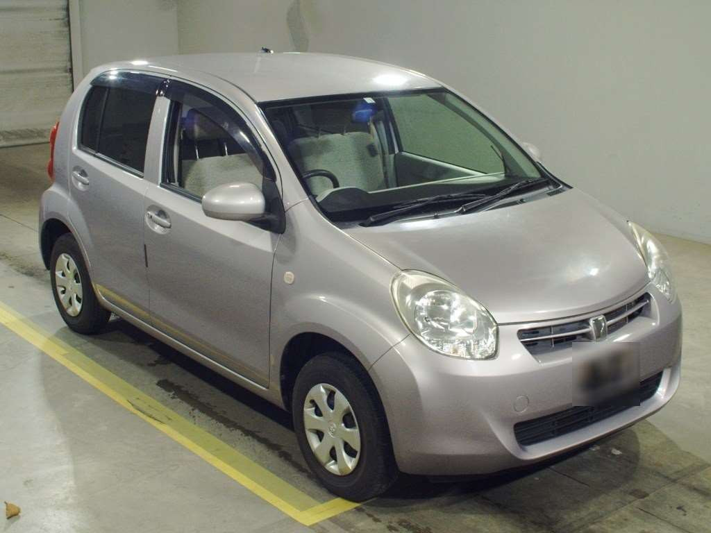 2012 Toyota Passo KGC35[2]