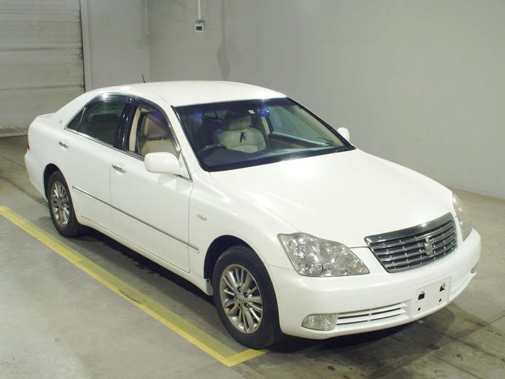 2007 Toyota Crown GRS183[2]