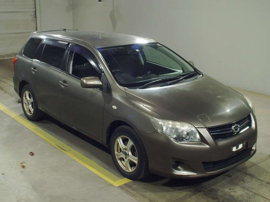 2010 Toyota Corolla Fielder NZE144G[2]