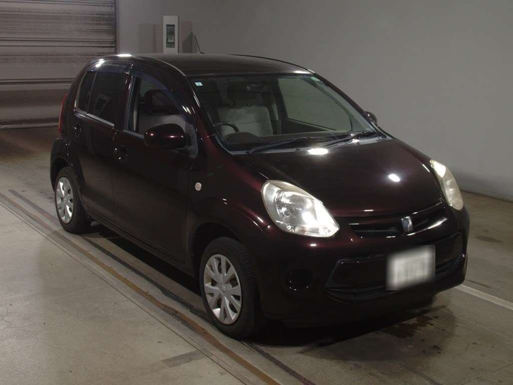 2014 Toyota Passo KGC30[2]