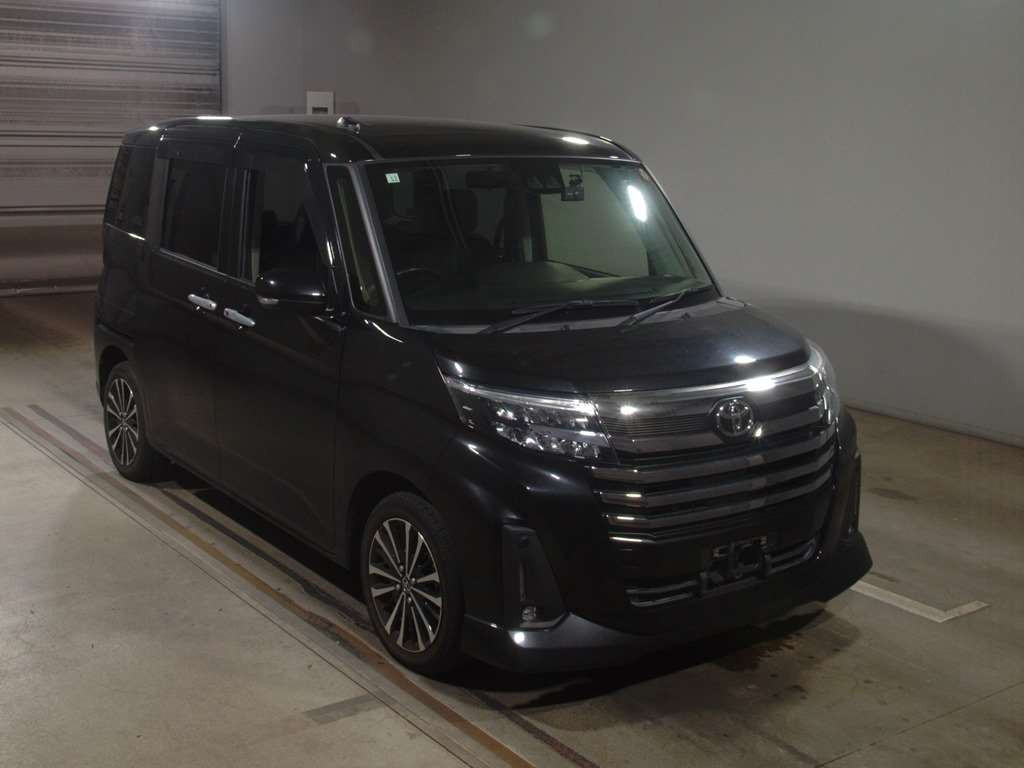 2020 Toyota Roomy M900A[2]